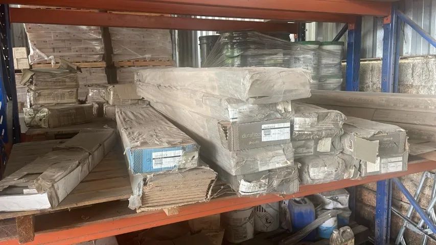 PONTA DE ESTOQUE - PISO LAMINADO - Foto 2