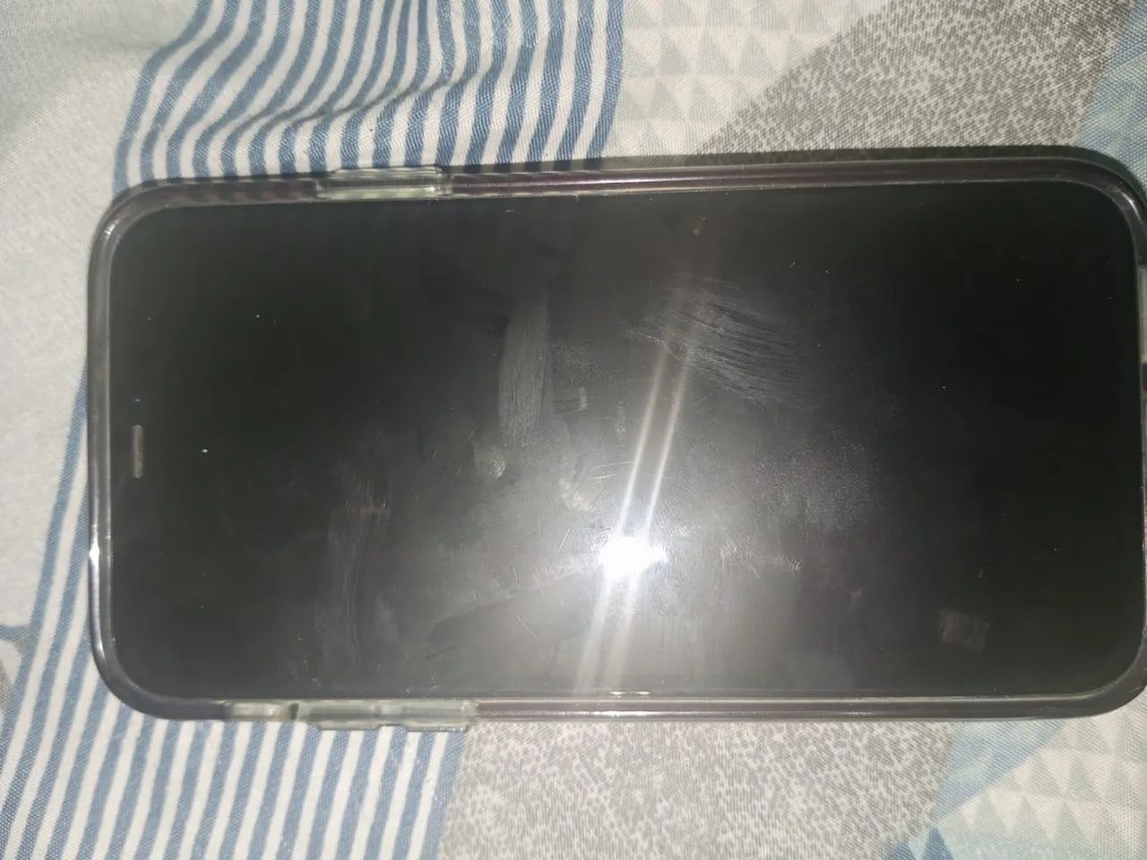 Troco iPhone 11 perfeito 