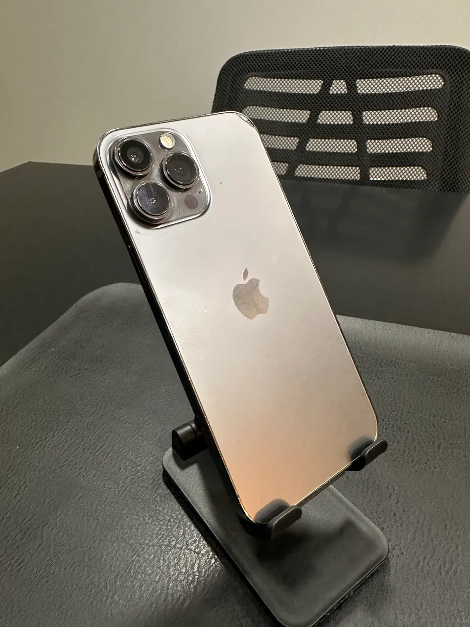 iPhone 13 Pro Max 128GB Graphite + Caixa Original - Impecável