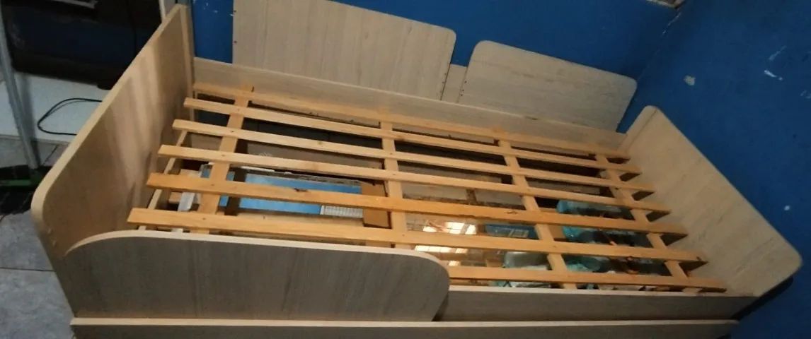 Cama de solteiro com cama auxiliar. - Foto 2