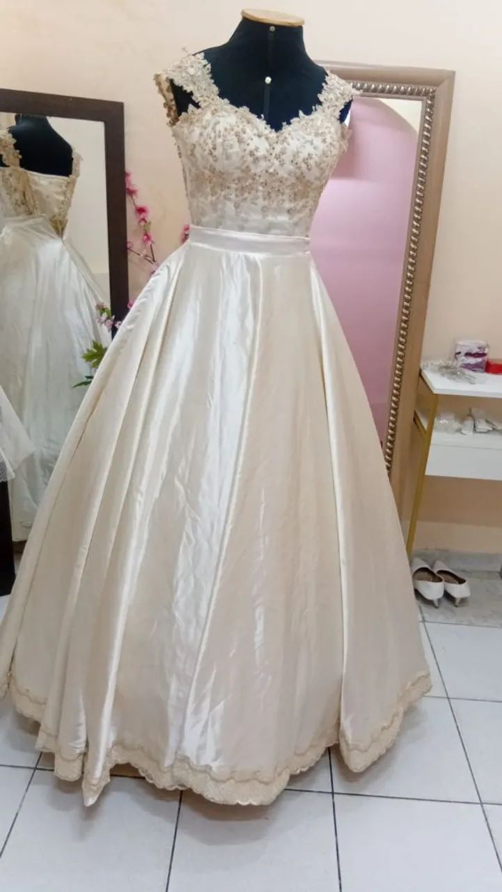 Vestido 2 em 1 para Debutante 