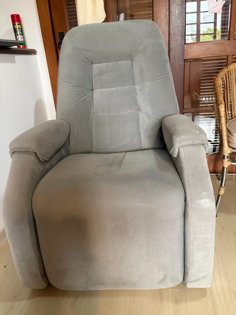 Poltrona reclinável