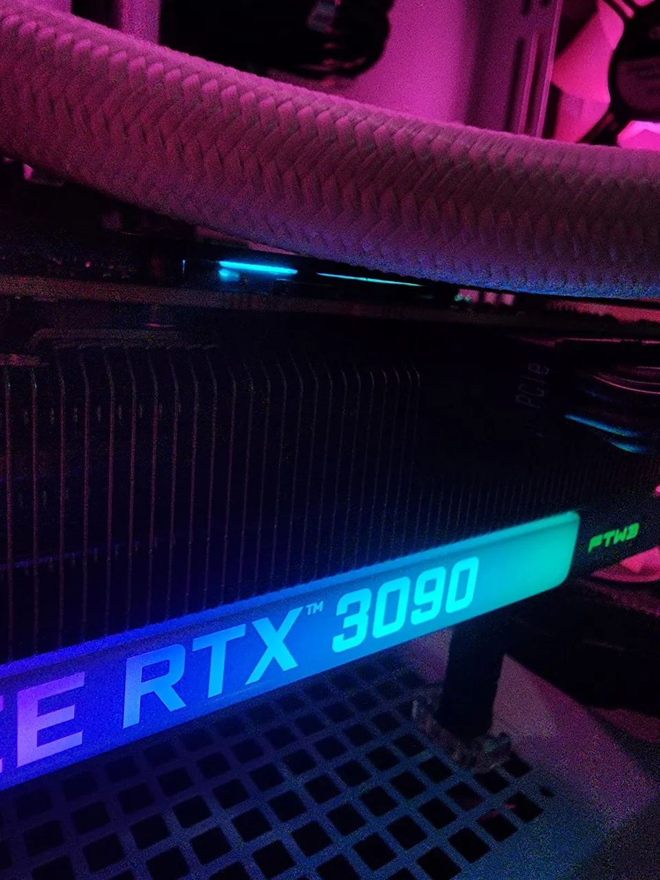 RTX 3090 24GB - EVGA FTW3 ULTRA  - Foto 5