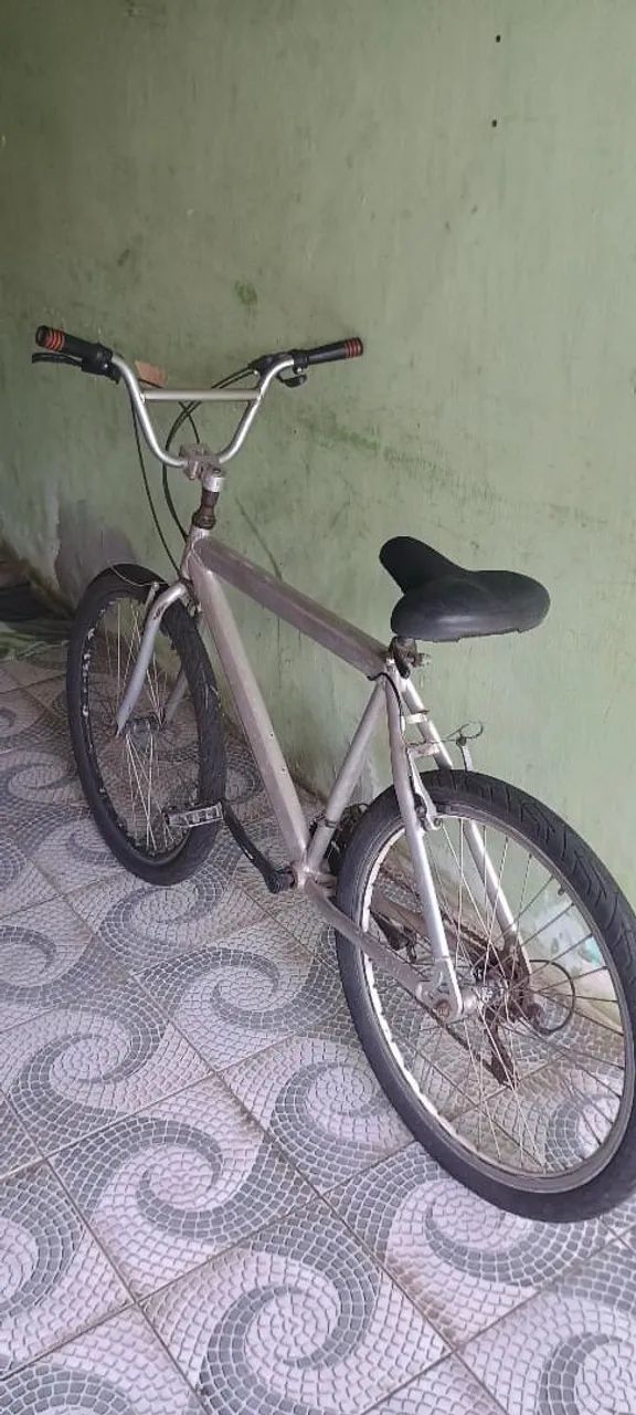 Vendo bicicleta aro 26  - Foto 3
