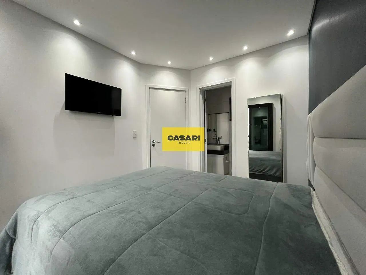 Apartamento impecável com 2 quartos ,suíte e closet  Jardim, Santo André, 47 m² - Foto 4