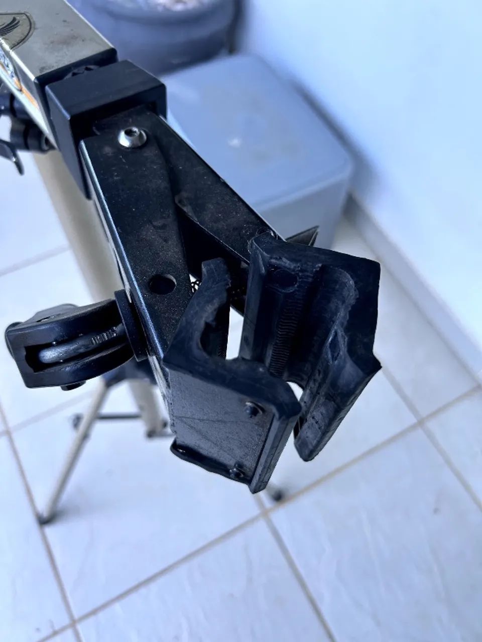 cavalete suporte de bicicleta - Foto 2