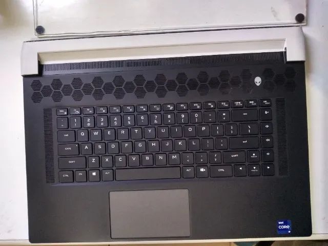 Base Inferior completa Dell Alienware X17 R1