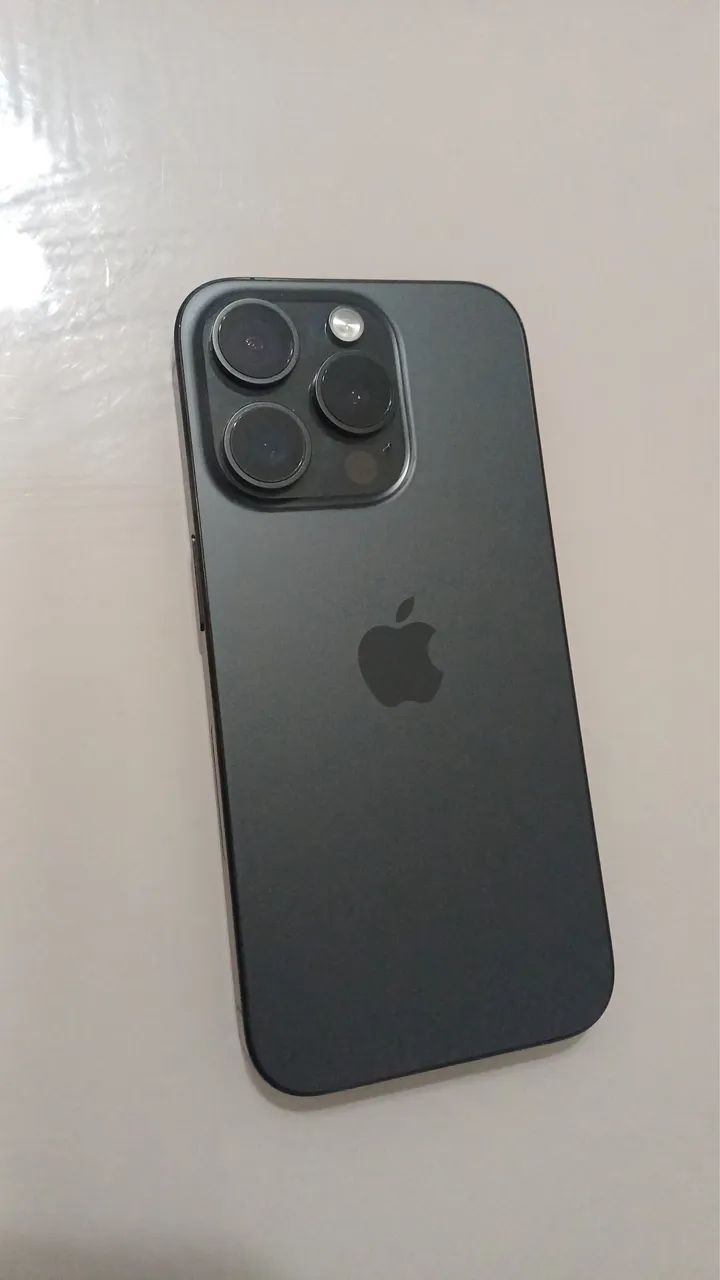 iPhone 15 pro  - Foto 2