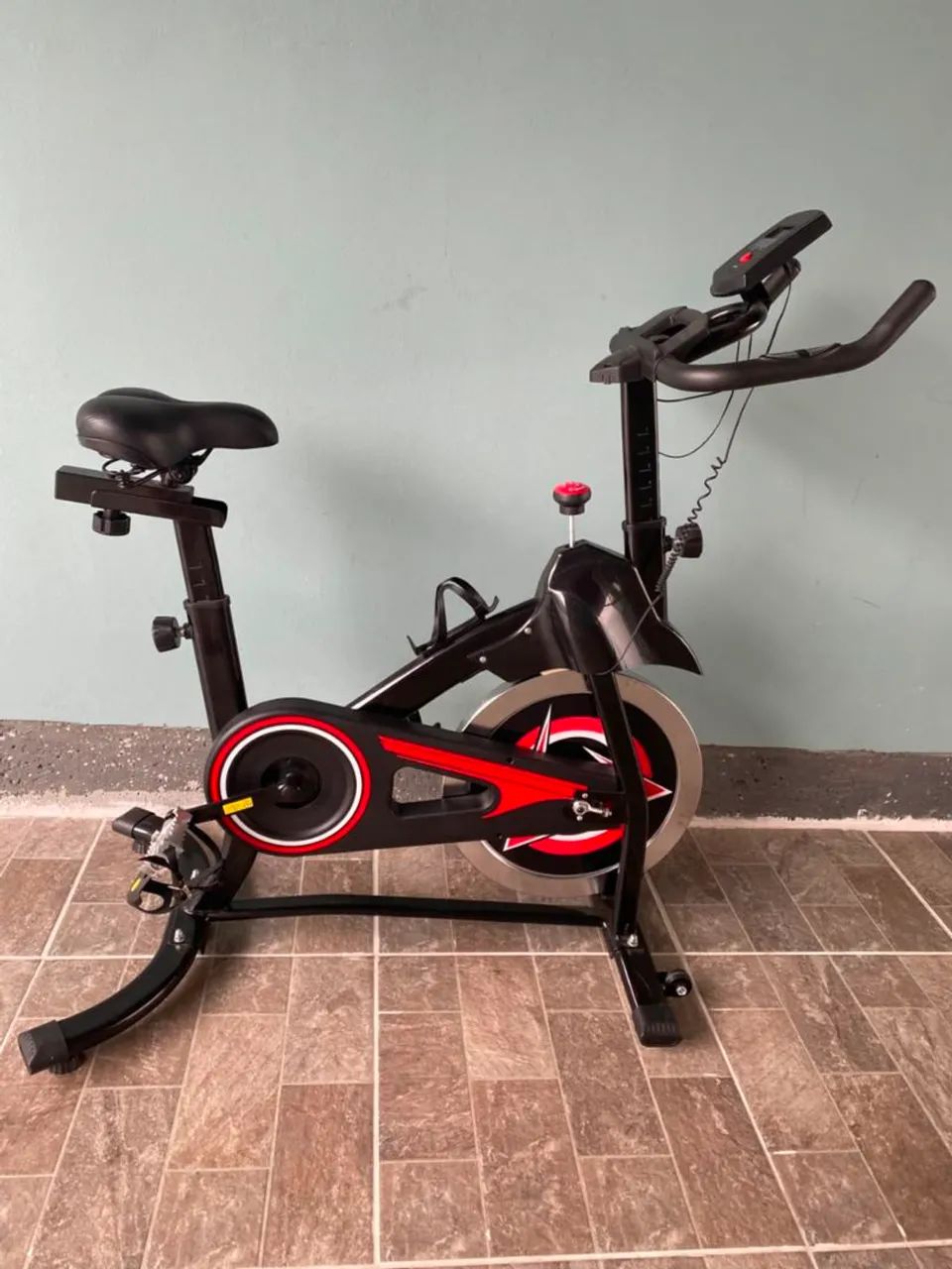 Bicicleta ergométrica completa 