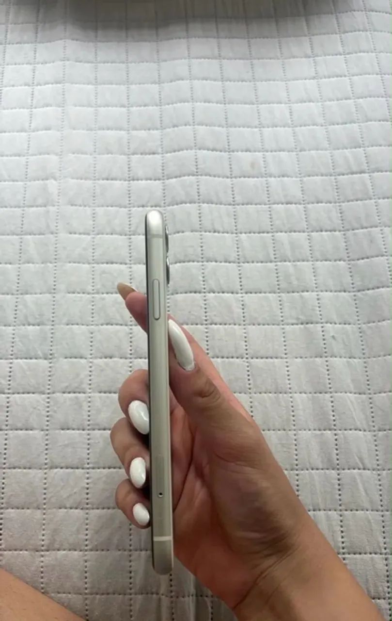 iPhone 11 128GB - Todo Original - Foto 2