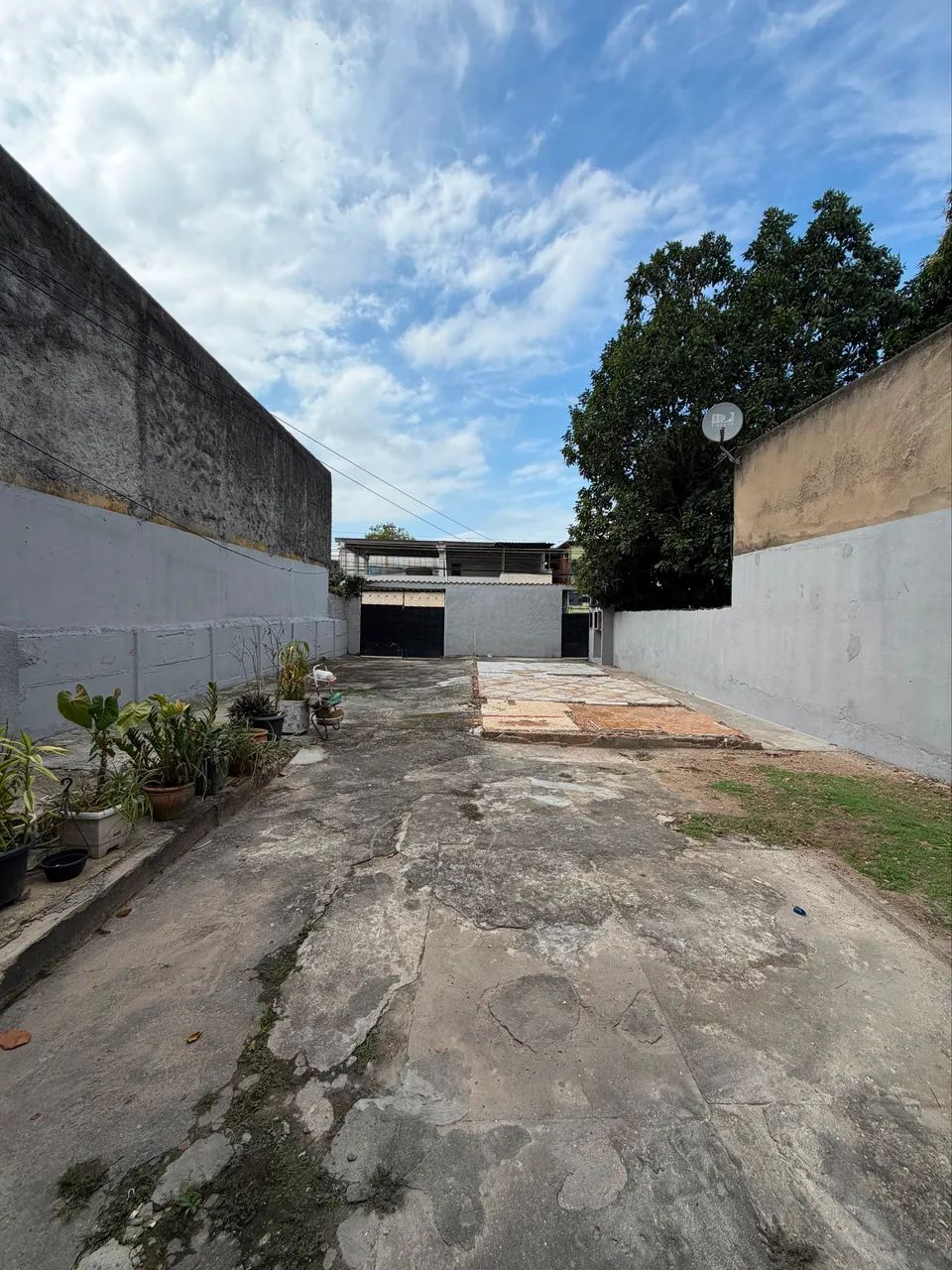 Vendo Ótima Casa em Bangu com Documentação  - Foto 5
