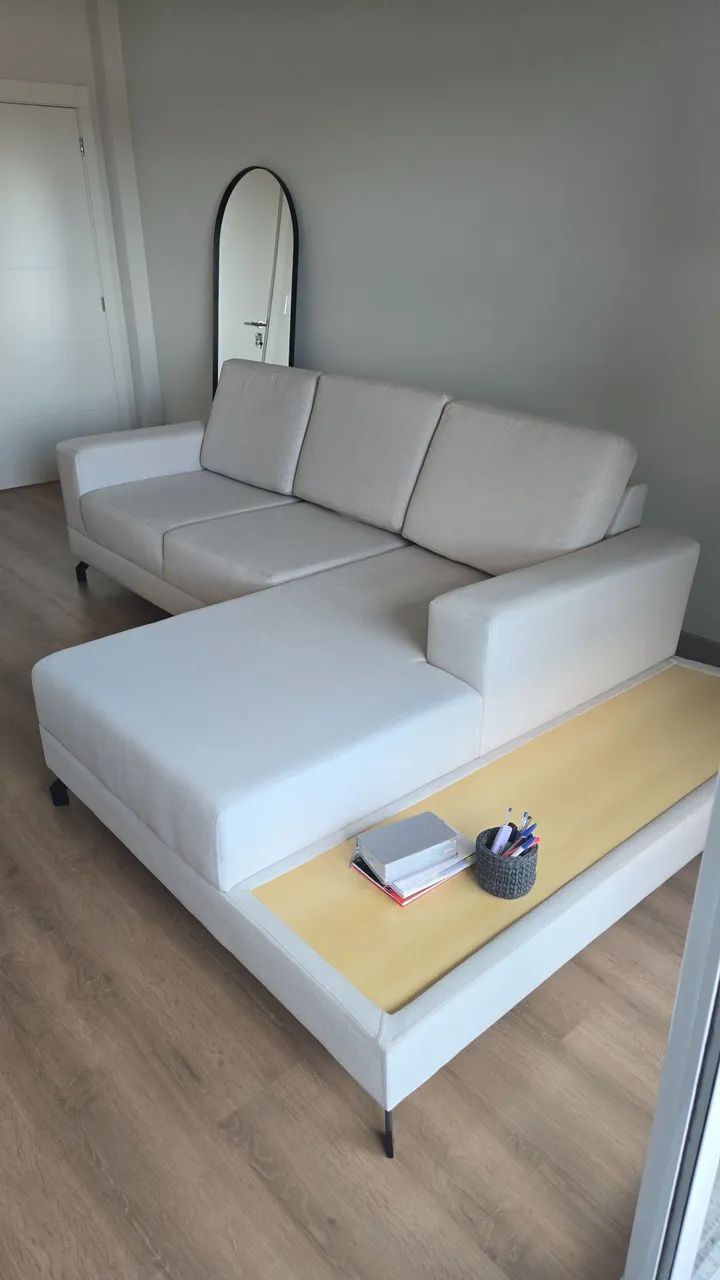 Sofá Chaise Linho Bege 2,90m - NOVÍSSIMO (Paguei R$ 5.200) - Foto 2