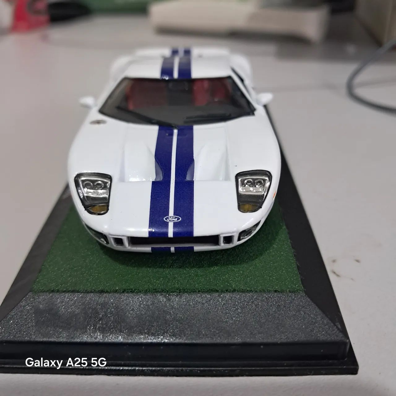 Ford GT 40 Miniatura Esc. 1:43 - Foto 2