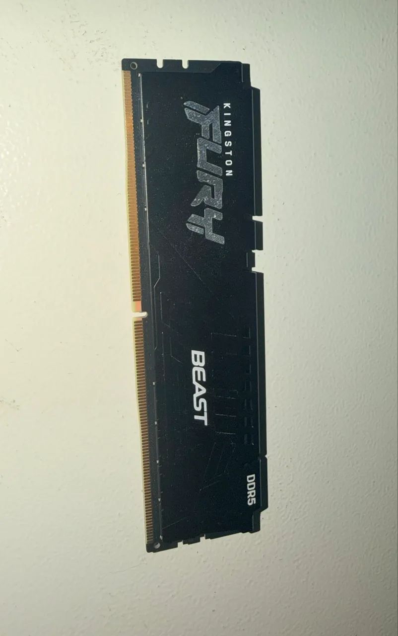 Memória RAM Kingston Fury Beast RGB 32GB DDR5 6000MHz CL36