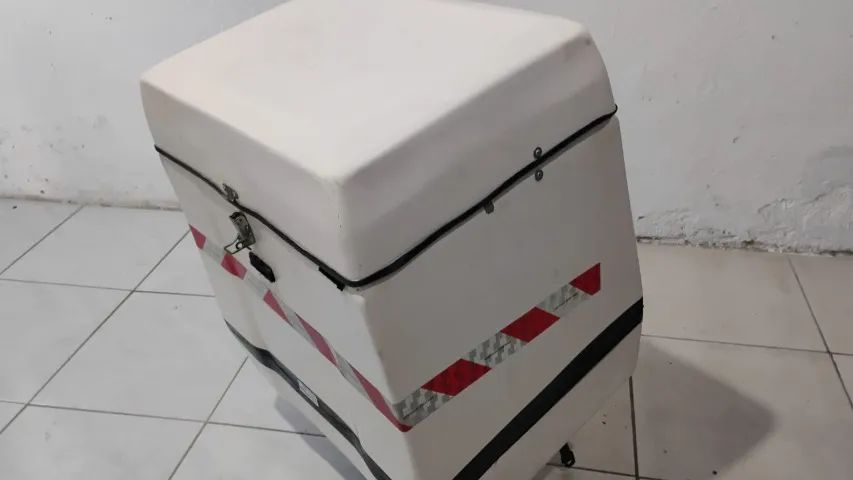 bau pra moto reforçado 186 litros com suporte - Foto 3