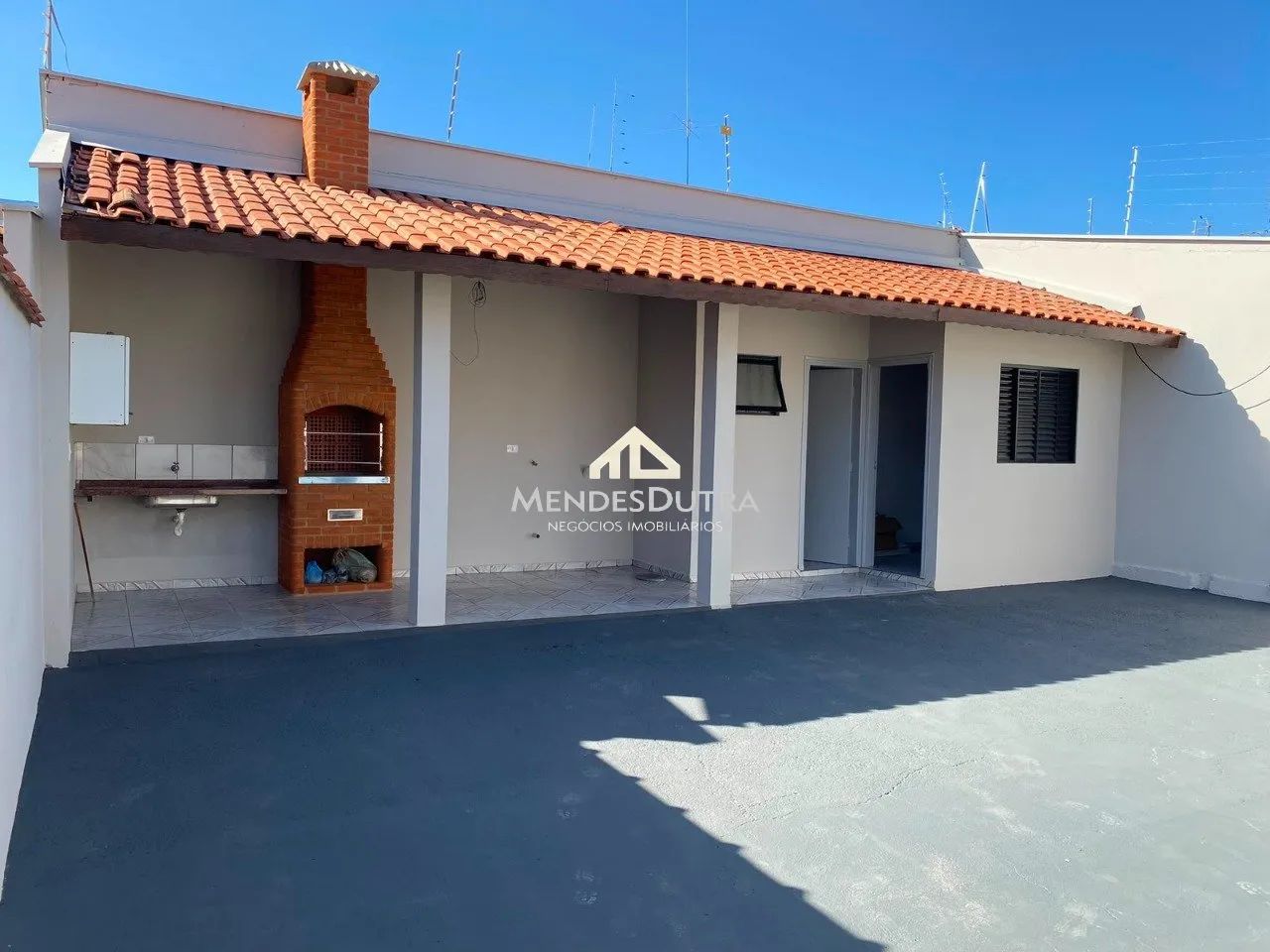 Casa com edícula para alugar com 200 m² no bairro Nova Piracicaba com perfil residencial e