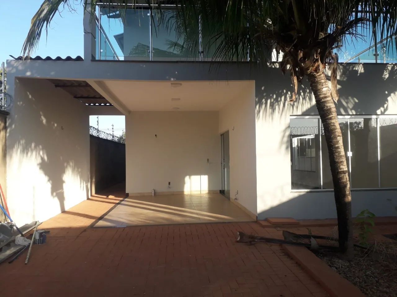 LUZIMANGUES / VENDO Sobrado 4/4 (1 suite + 1 Master) e 1 social WC