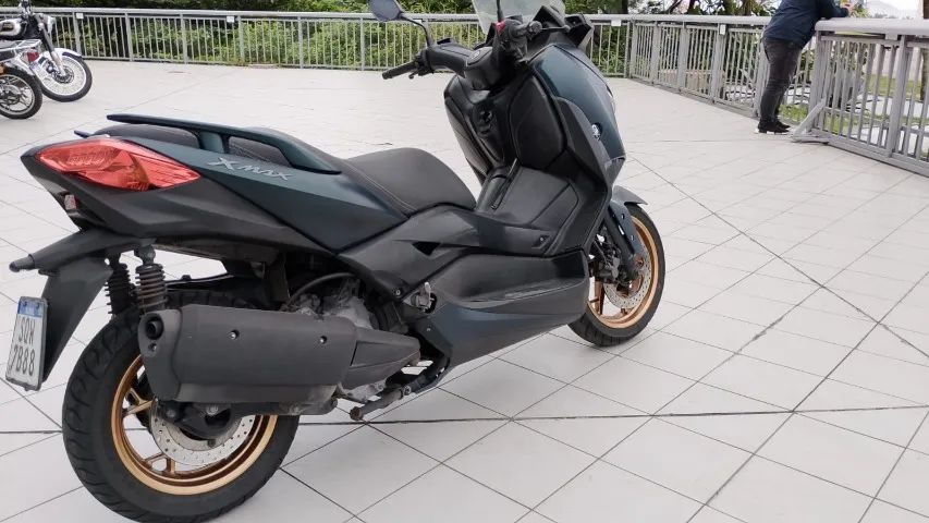 YAMAHA XMAX - 2023 - CLÓVIS - Foto 2