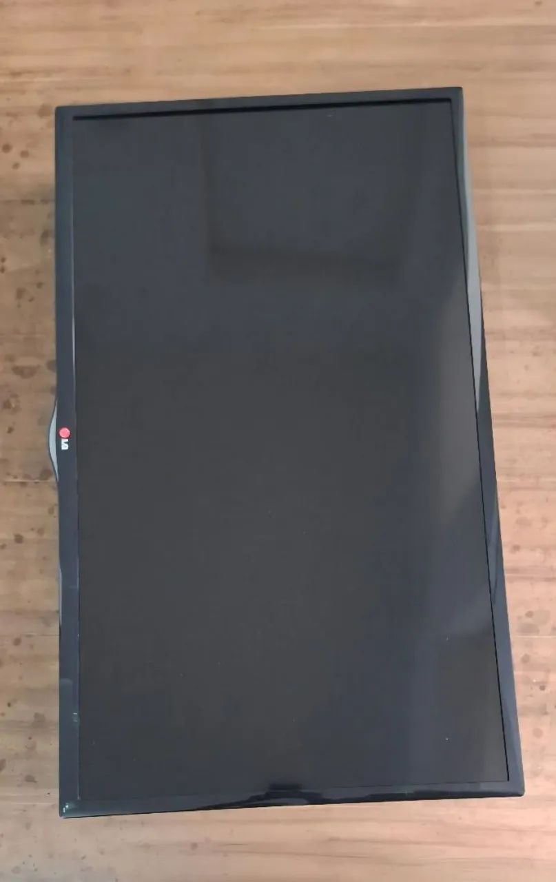 Vendo TV para retirar peças  - Foto 4