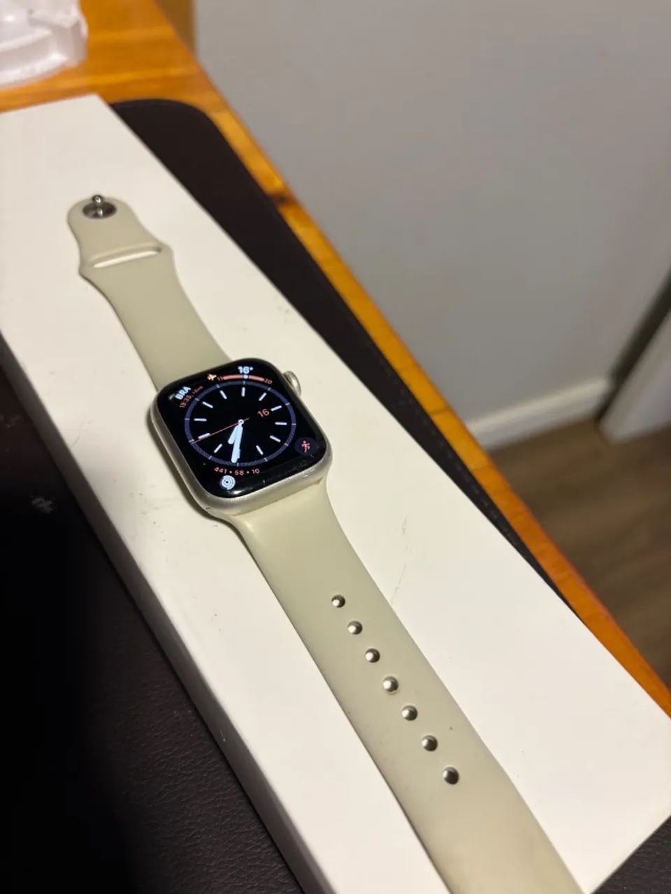 APPLE WATCH SERIES 7 - 41MM - STARLIGHT - Foto 2