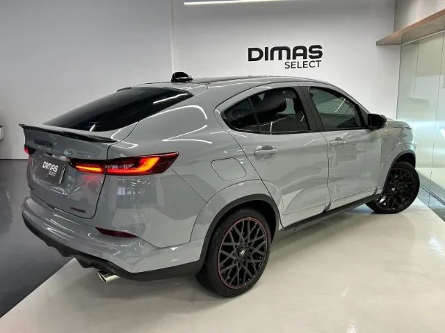 Fiat Fastback Abarth Turbo Flex 1.3 Aut. 2025 - Foto 4