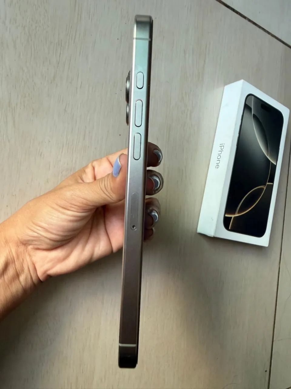 iPhone 16 pro Max  - Foto 2