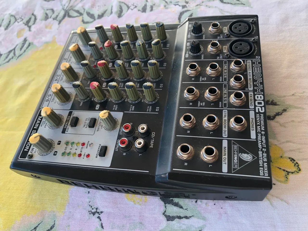 Mesa de som  Behringer xenyx 802 - Foto 2