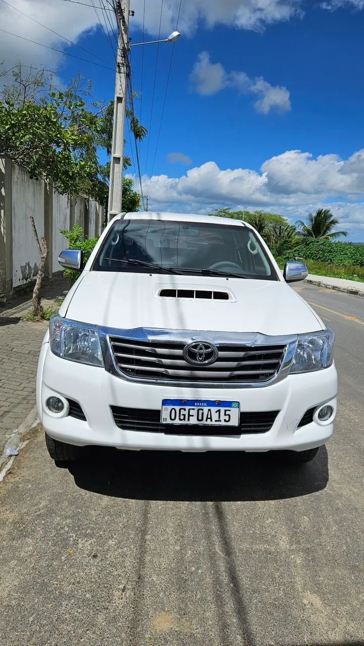 Toyota Hilux 2013