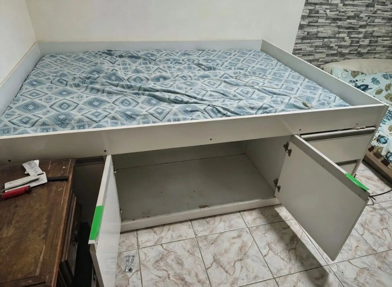 Cama de casal king com bau - Foto 2