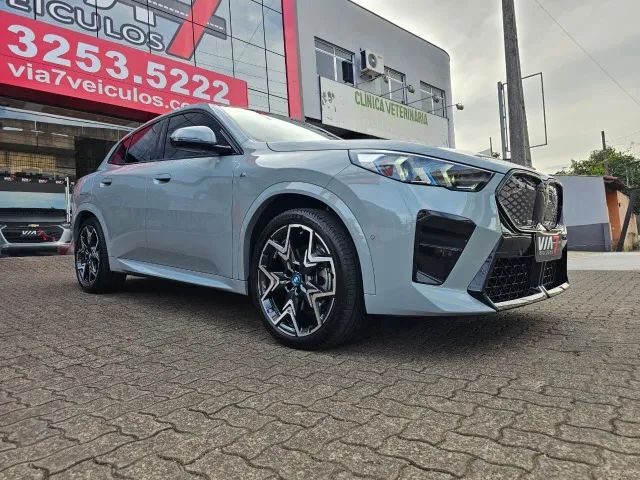 BMW Ix iX 2 xDrive 30 M Sport (Elétrico) 2025