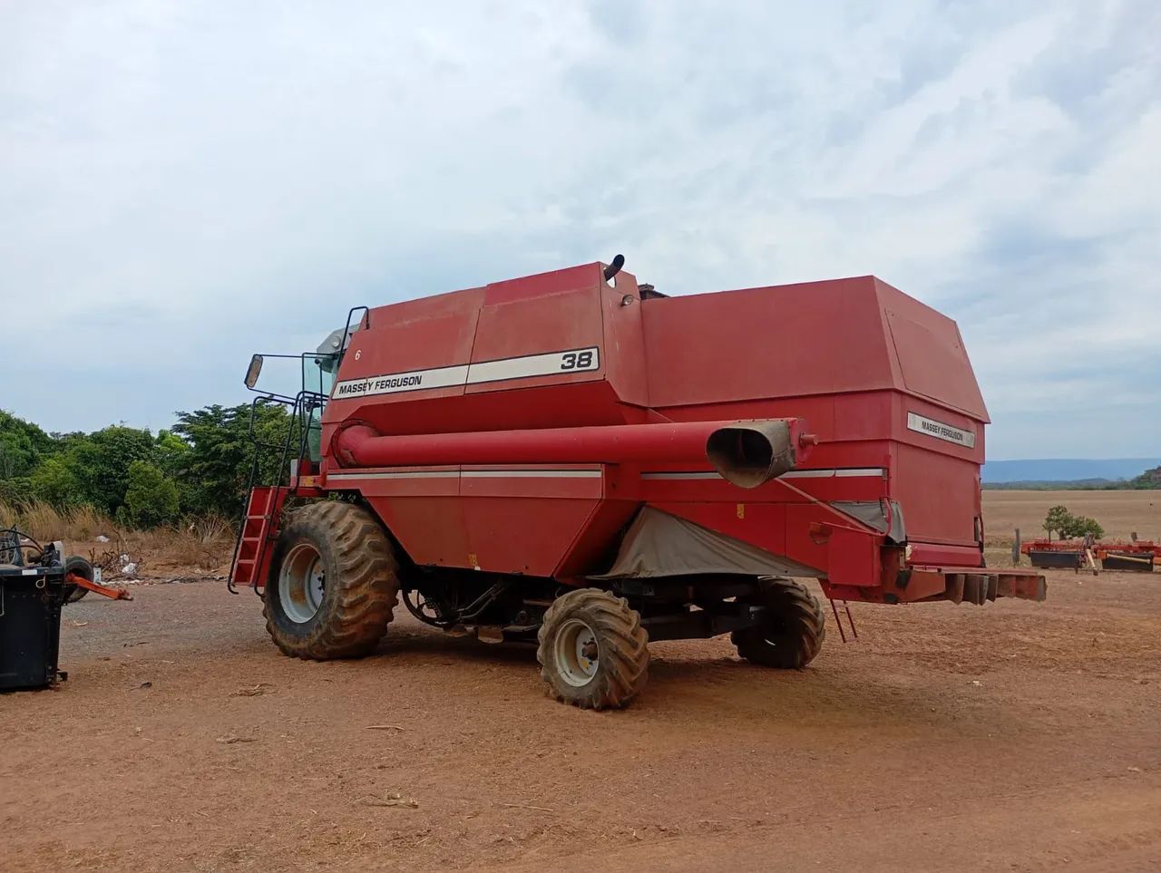 Massey Ferguson 38 - Foto 3