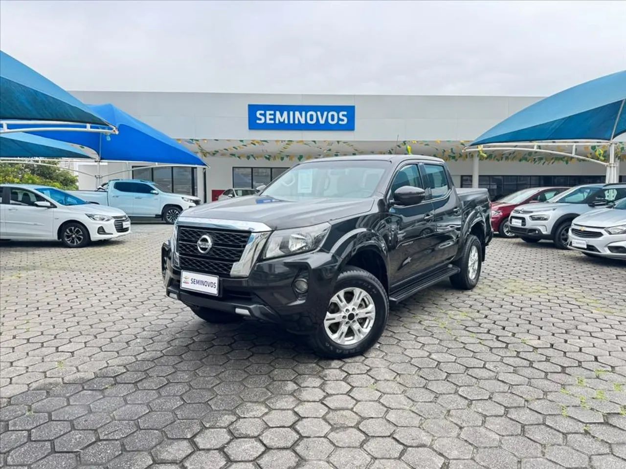 Nissan Frontier 2023