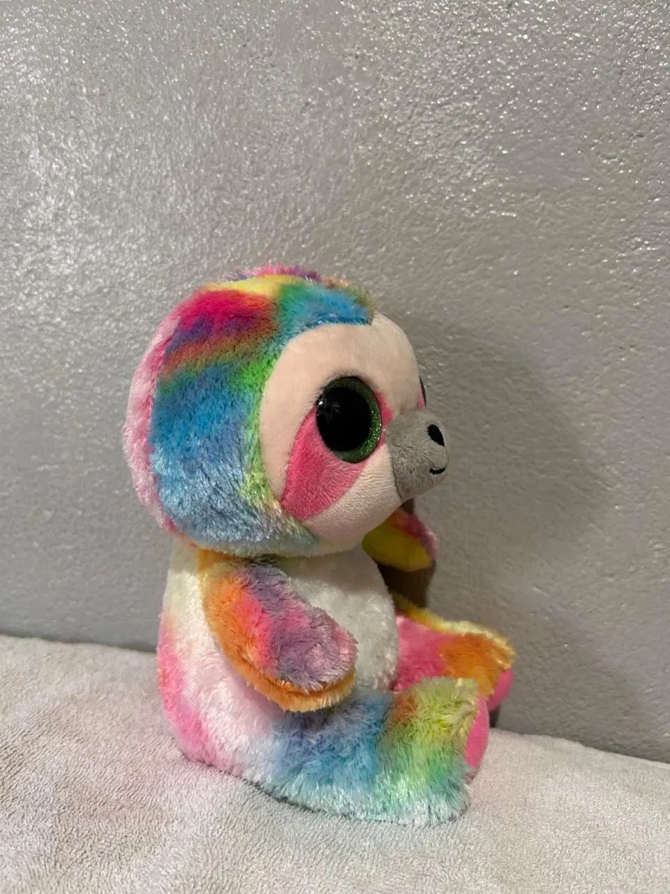 Pelúcia Preguiça Colorida  - Foto 3