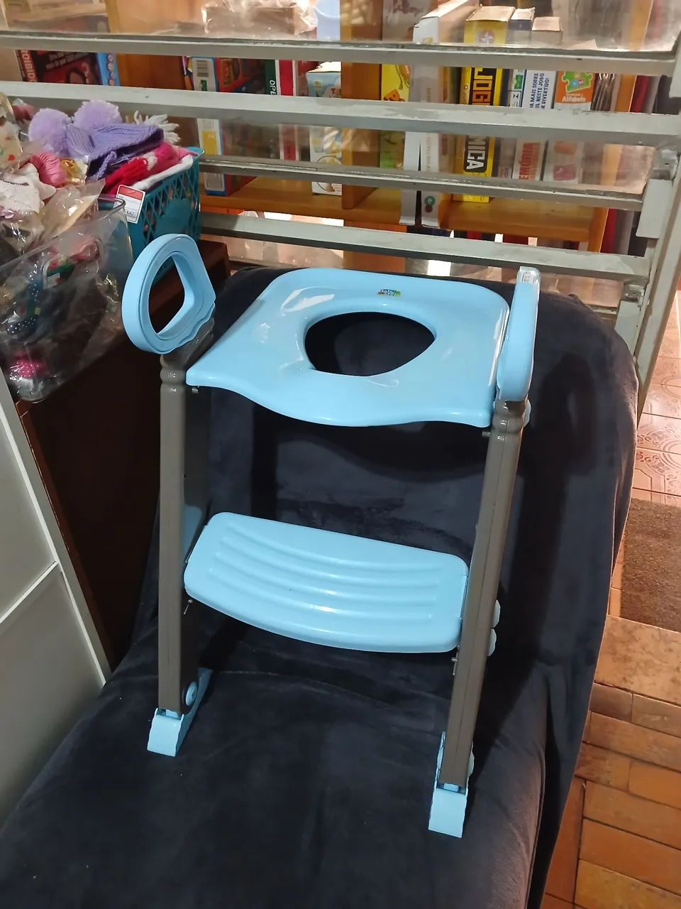 Assento sanitário com escada