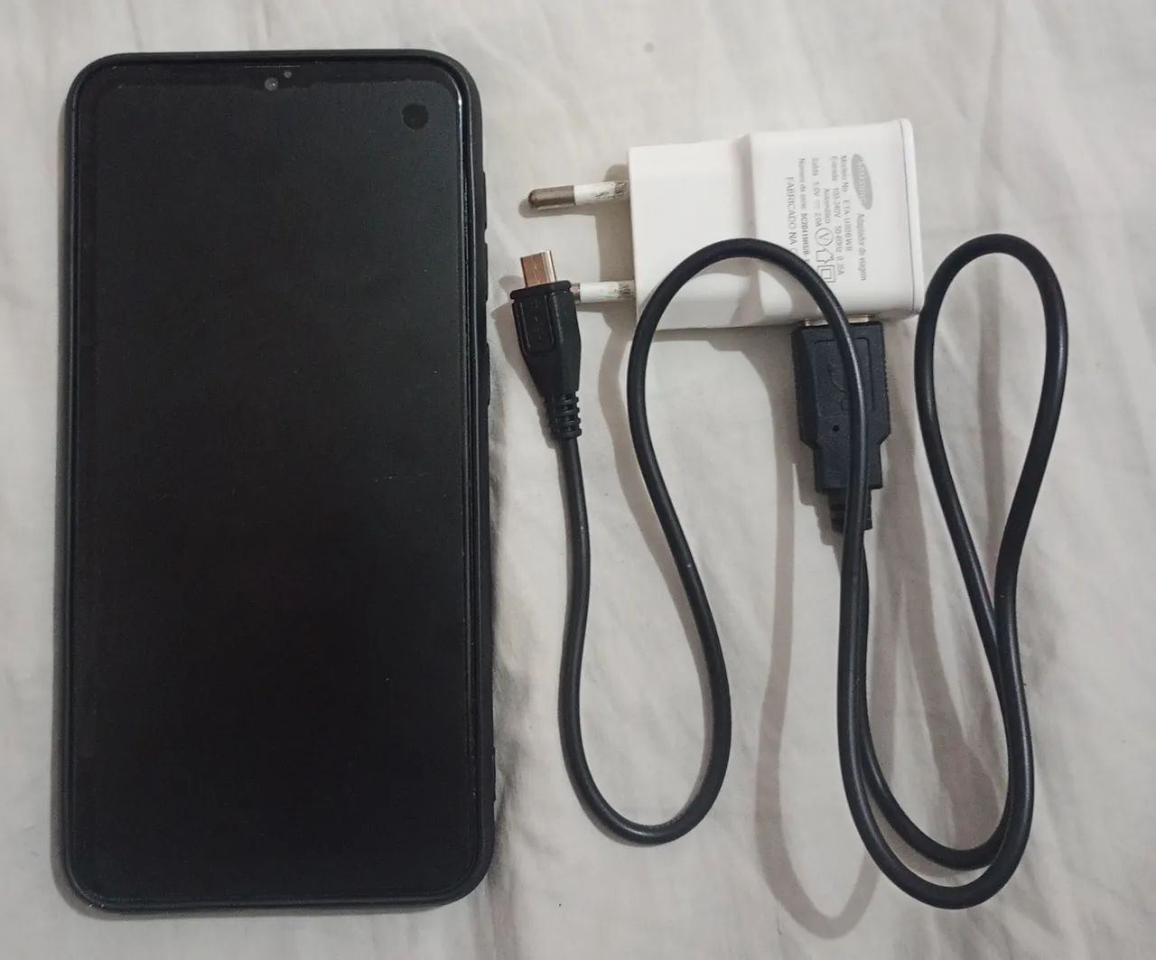 Samsung Galaxy A10 - Foto 3
