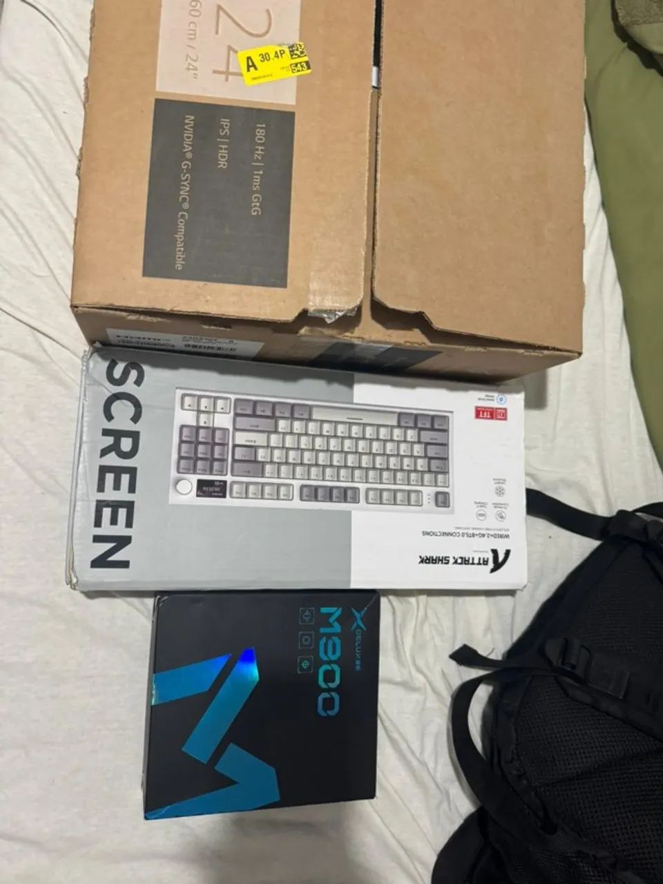 KIT COM MONITOR 180hz - TECLADO MECÂNICO - MOUSE