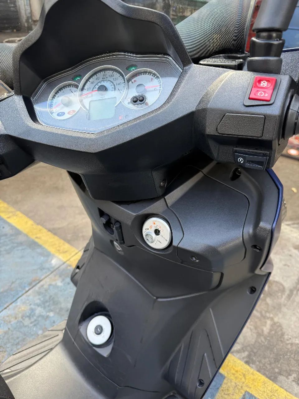 DAFRA CITYCOM S 300i - Foto 3