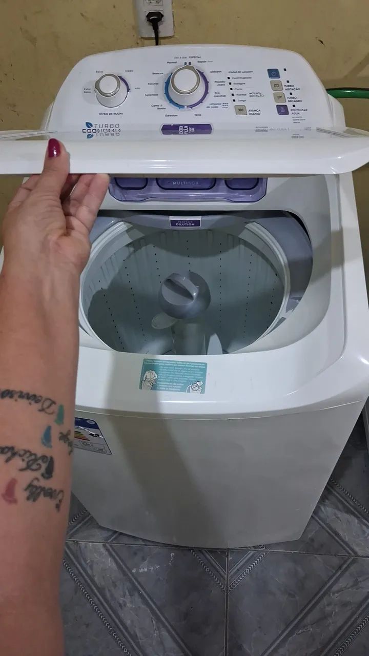 Máquina de lavar Electrolux 