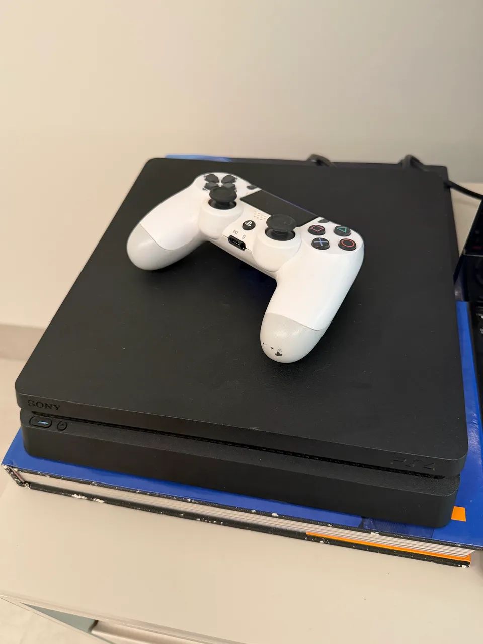 Sony Ps4 desbloqueado com controle