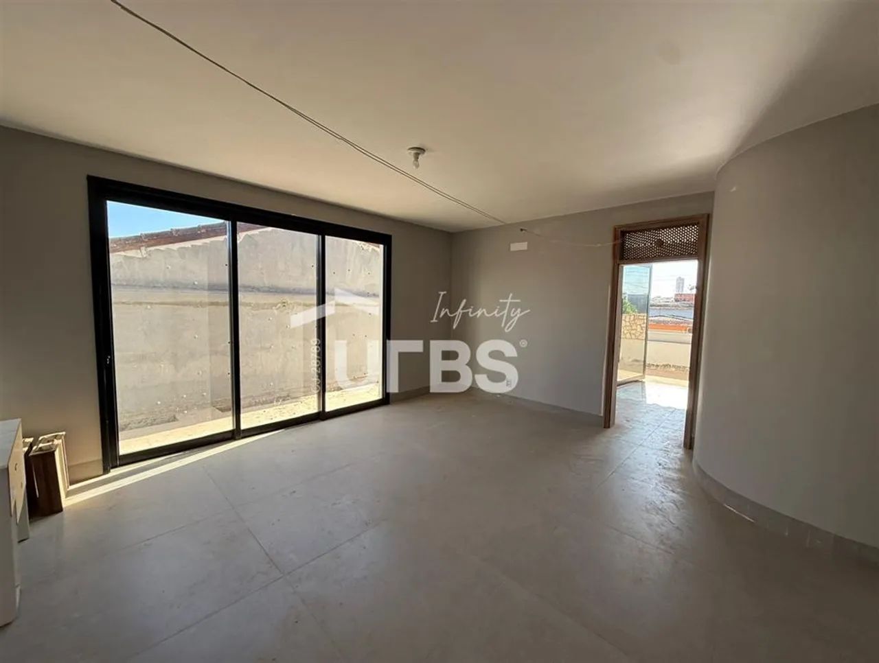 0 - Casa 5 quartos, sendo 3 suítes - Foto 2