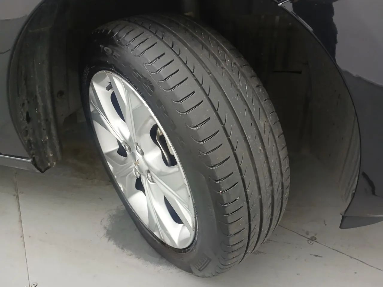 Chevrolet Onix Hatch LTZ 1.0 12V TB Flex Aut. 5P, foto 13 de 18