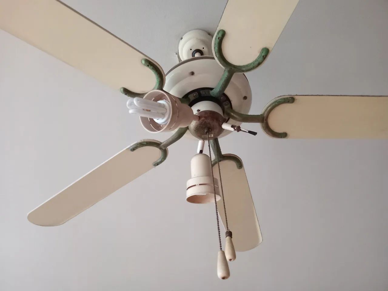 Ventilador de Teto Grande 5 pás - Foto 2