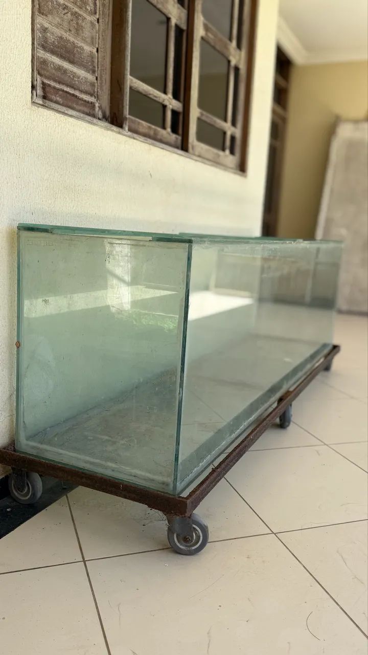 Aquário 2.10 X 0.50 X 0.90m - PRA VENDER HOJE