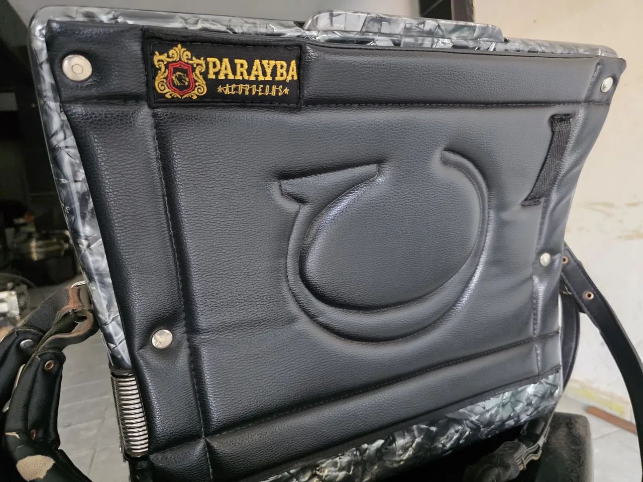 Acordeon 120 baixos já eletrificado com desmanche lateral!  - Foto 5