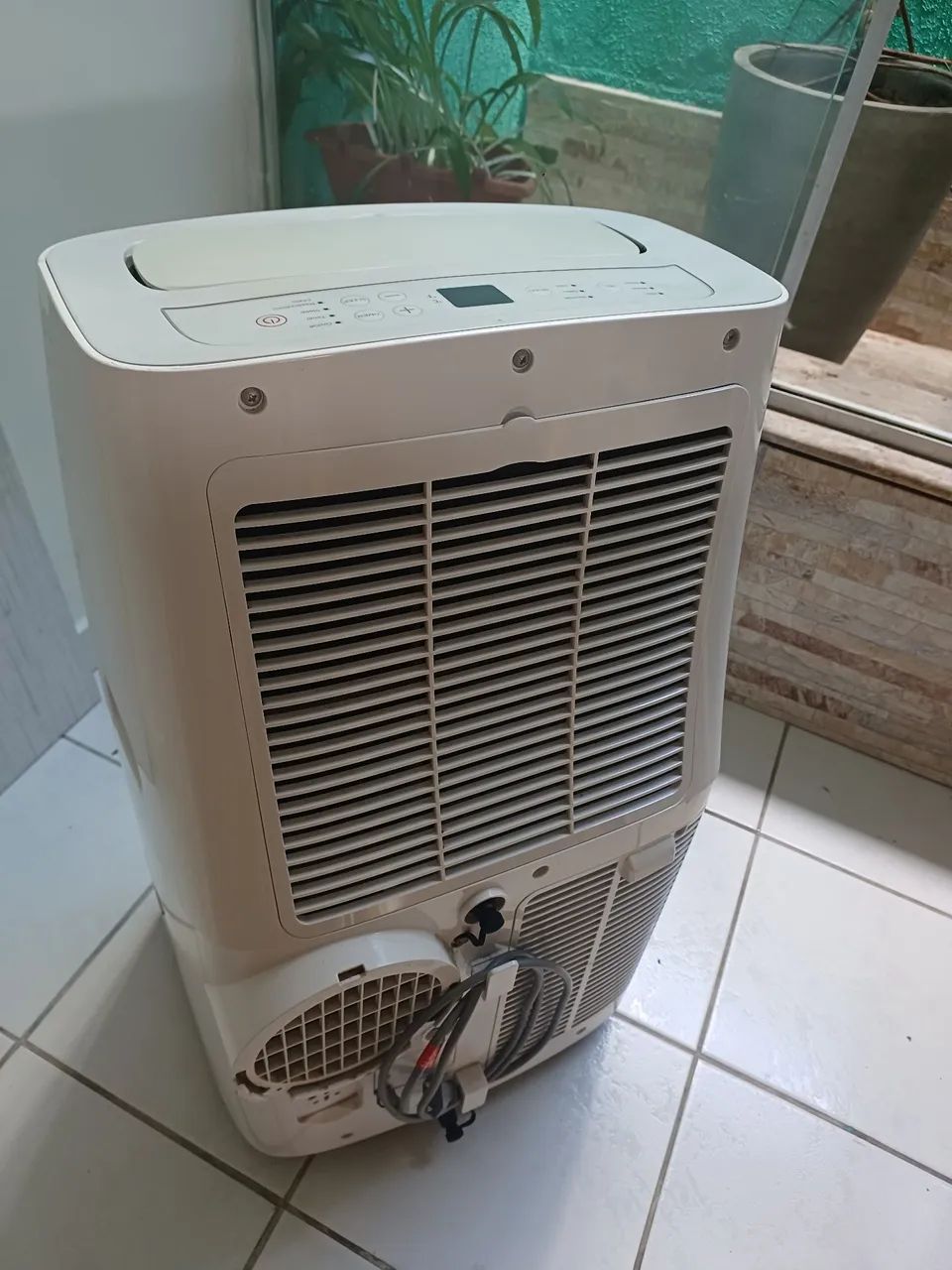 Ar-condicionado 11milbtus portátil Agratto  - Foto 4