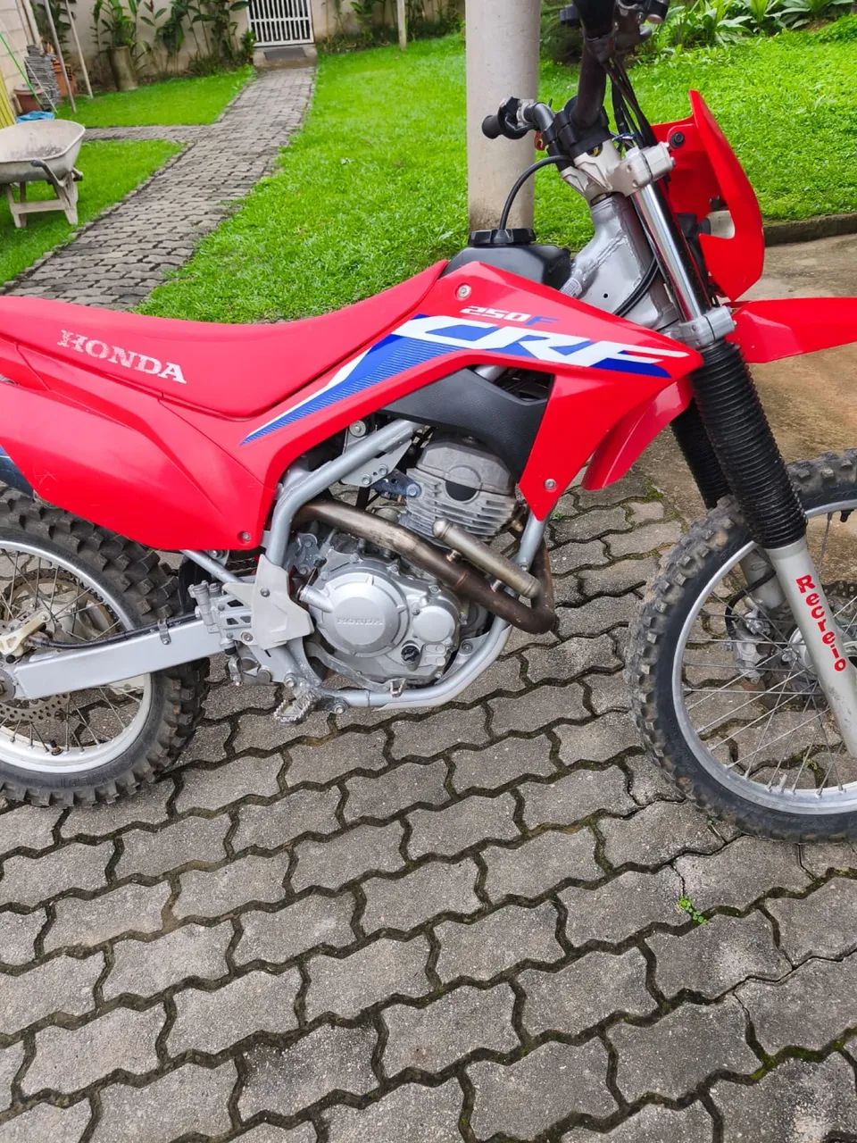 CRF 250 Sem trilhas  - Foto 4