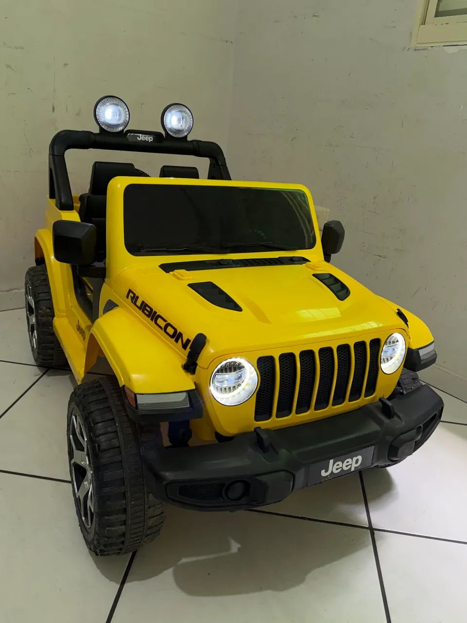 Jeep - Carrinho infantil Elétrico