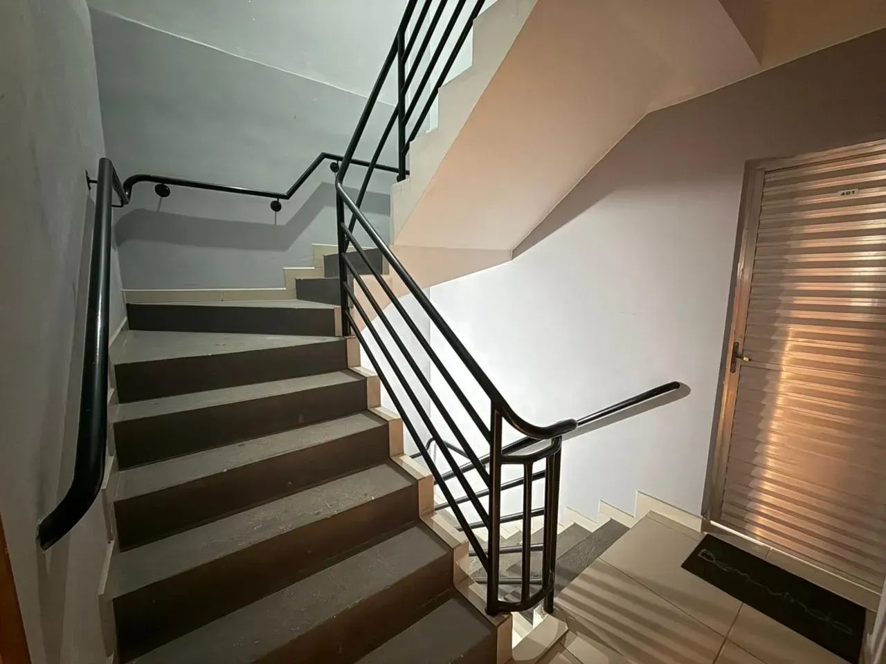 Arniqueiras - R$950,00 - 2 Quartos Bem Ventilado - Foto 3