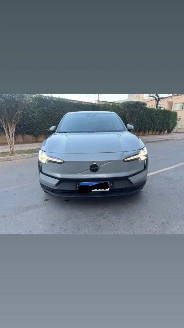 Volvo EX30 E60 Core (elétrico) 2024 - Foto 2