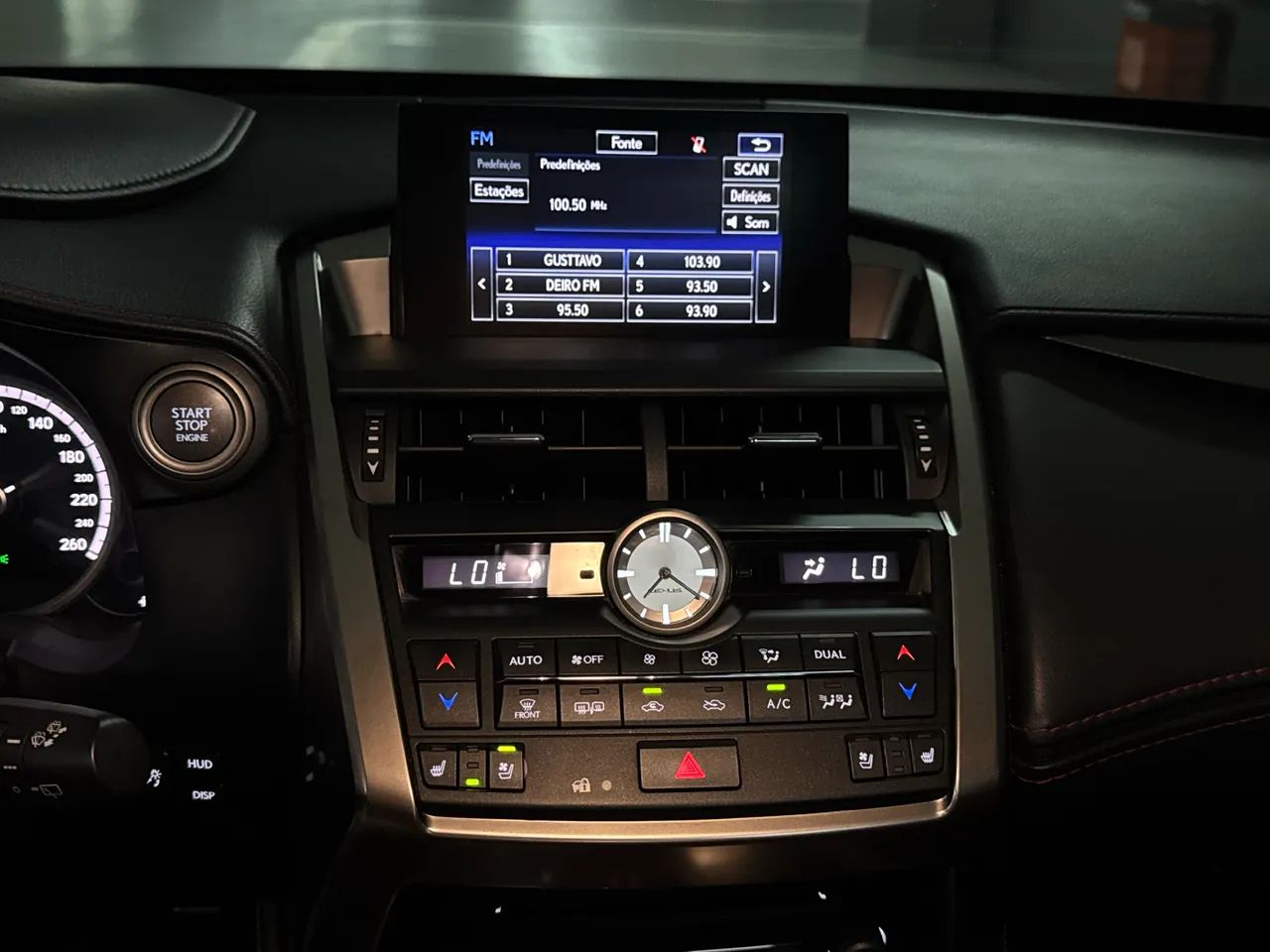 Lexus NX-200t F-sport 2.0 16V 238cv Aut., foto 11 de 19